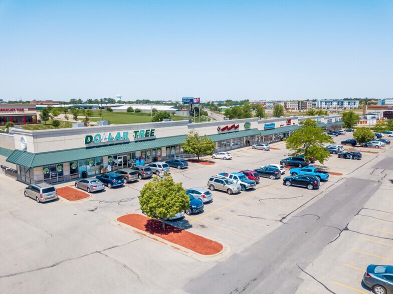 More Photos Of 3005 SW Wiley Blvd, Cedar Rapids General Retail For Sale