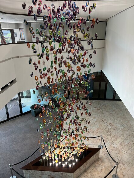 More Photos Of 433 N Summit St, Toledo Office For Lease