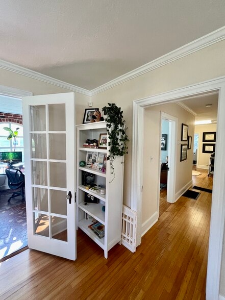 More Photos Of 905 E Park Ave, Tallahassee Office For Lease