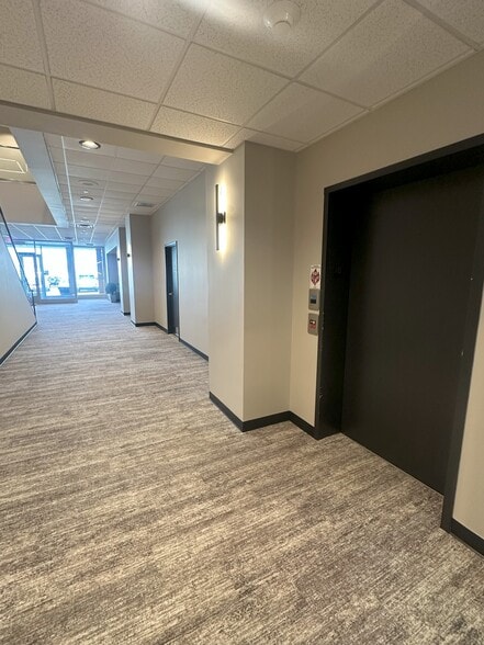 More Photos Of 9 Industrial Rd, Milford Office For Lease