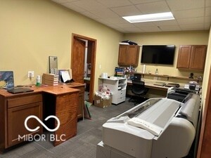 More Photos Of 9130 Otis Ave, Indianapolis Flex For Lease