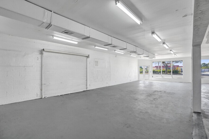 More Photos Of 3055-3057 Broward Blvd, Fort Lauderdale Storefront Retail Office For Sale