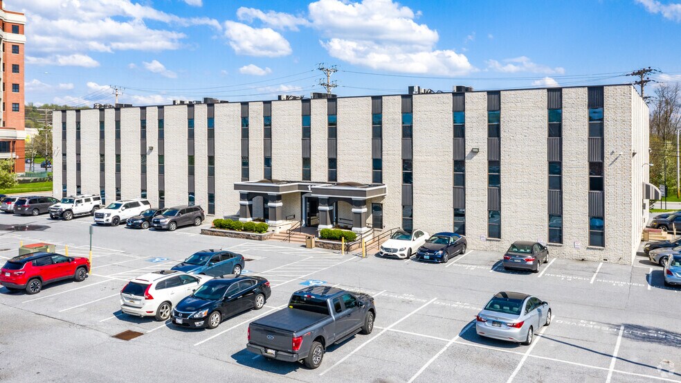 More Photos Of 110 Painters Mill Rd, Owings Mills Office For Lease