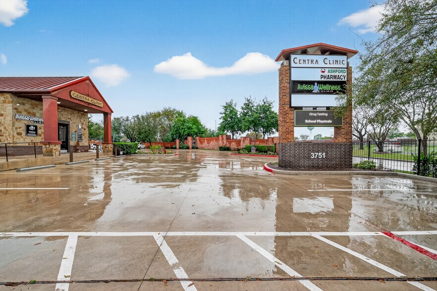 More Photos Of 3751 S Dairy Ashford Rd, Houston Storefront Retail Office For Sale