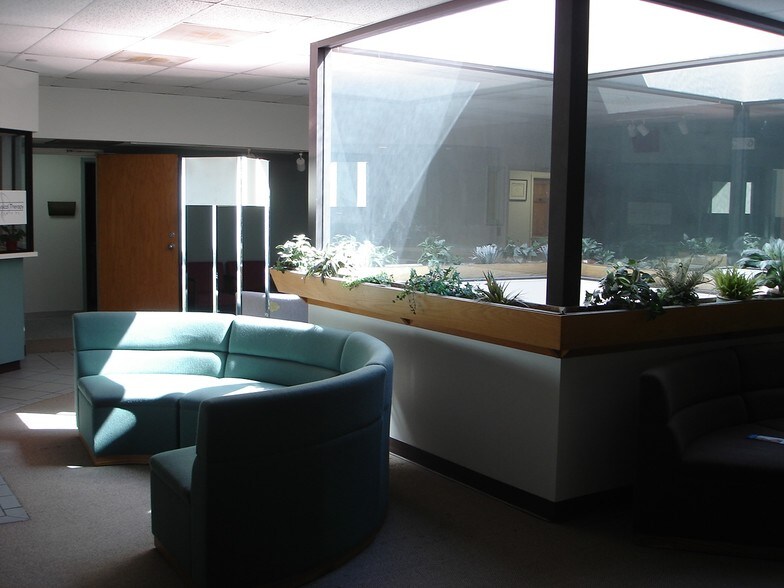 More Photos Of 1401 Union St, Schenectady Medical For Lease