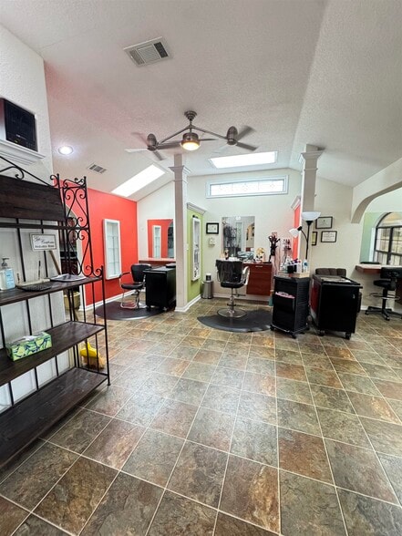 More Photos Of 2567 Highway 365, Port Arthur Storefront Retail Office For Sale