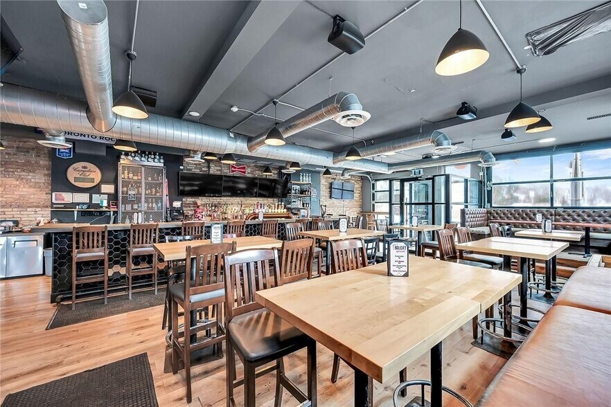 More Photos Of 737 Barton St E, Hamilton Storefront Retail Residential For Sale