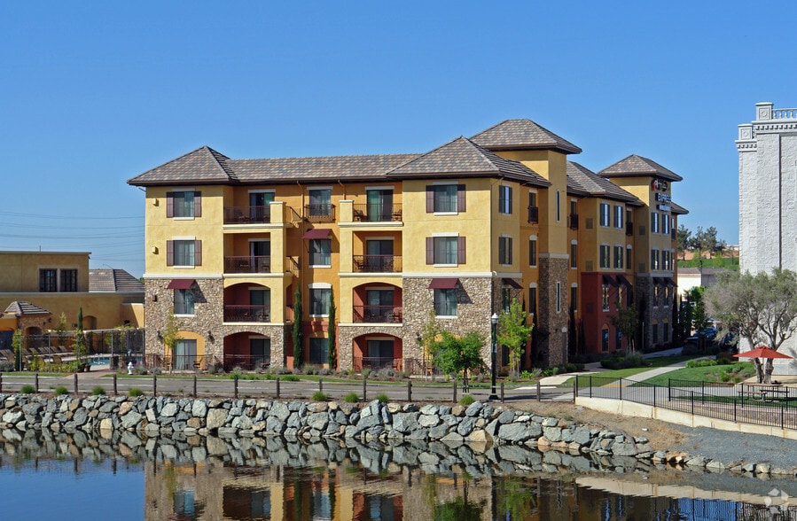 More Photos Of 4315-4363 Town Center Blvd, El Dorado Hills Unknown For Lease