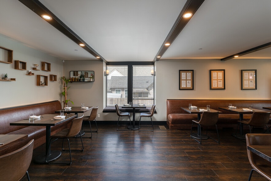 More Photos Of 115 N Washington St, Newberg Restaurant For Sale