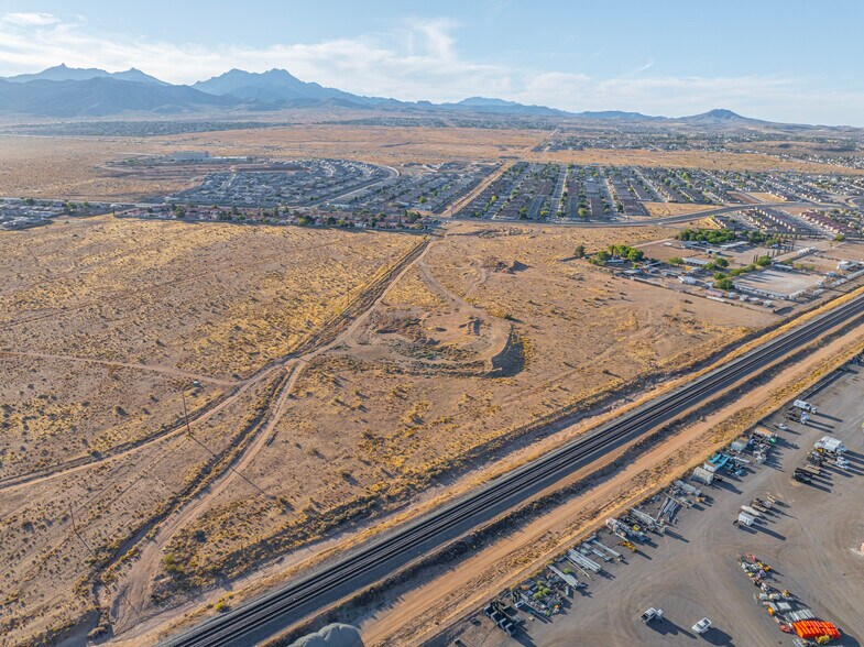 More Photos Of 000 Airway Ave, Kingman Land For Sale