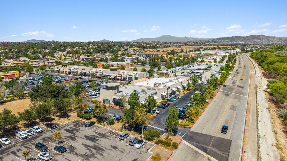 More Photos Of 32475 Temecula Pky, Temecula Freestanding For Sale