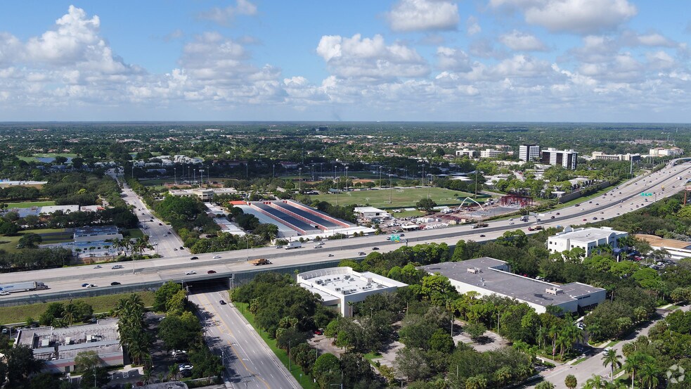 More Photos Of 4800 Riverside Dr, Palm Beach Gardens Office For Lease