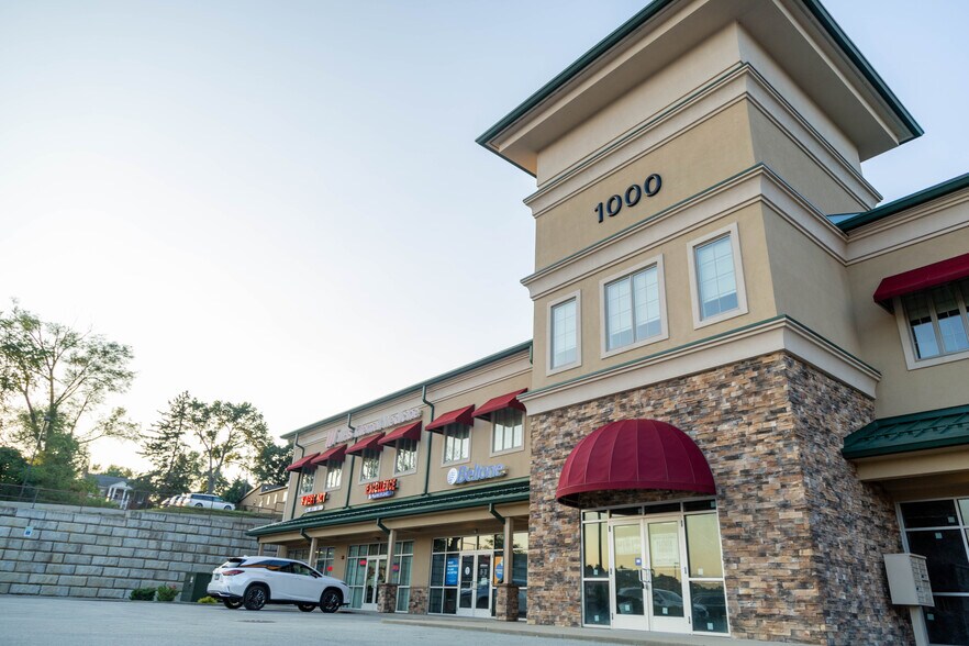 More Photos Of 2000 Park Place Dr, Washington Unknown For Lease