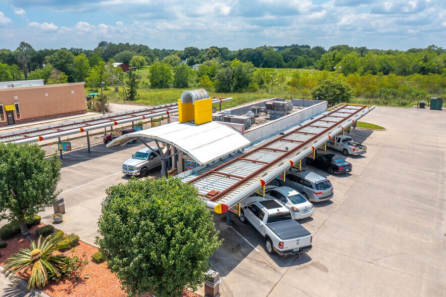 More Photos Of 6767 W Port Arthur Rd, Port Arthur Fast Food For Lease