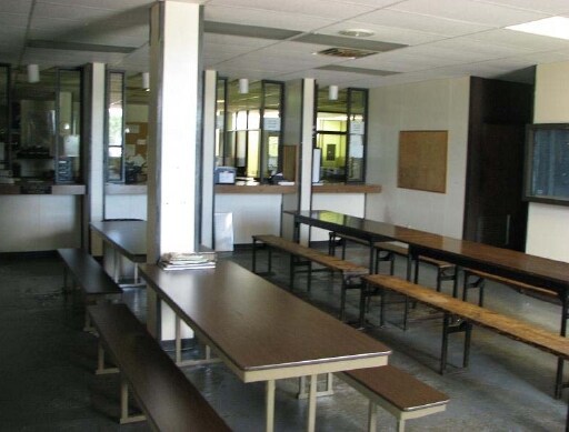 More Photos Of 2400 W Saint Joseph St, Lansing Warehouse For Lease