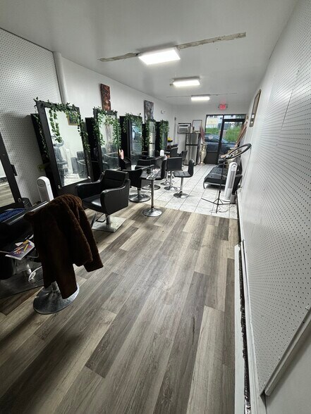 More Photos Of 203-205 Alexander St, Newark Storefront For Sale