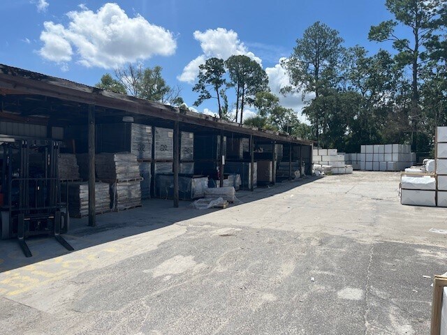More Photos Of 1910 Bassett Rd, Jacksonville Warehouse For Lease