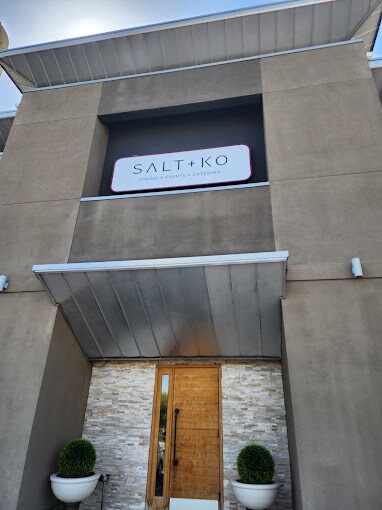 More Photos Of 26555 Telegraph Rd, Southfield Hotel For Sale