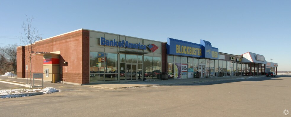 More Photos Of 1135 Grand Army Hwy, Somerset Storefront For Lease