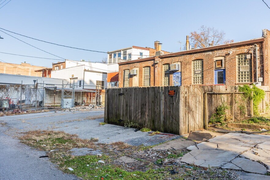 More Photos Of 2525 S Jefferson Ave, Saint Louis General Retail For Sale