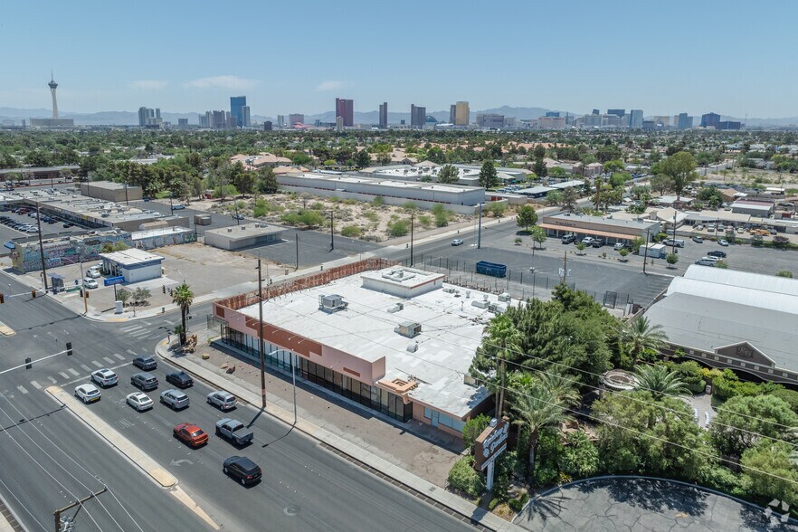 More Photos Of 4101 W Charleston Blvd, Las Vegas Freestanding For Sale