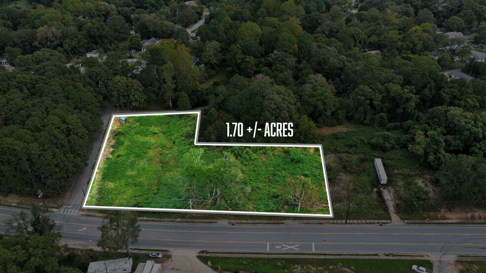 Primary Photo Of 657 S Broad St, Toccoa Land For Sale