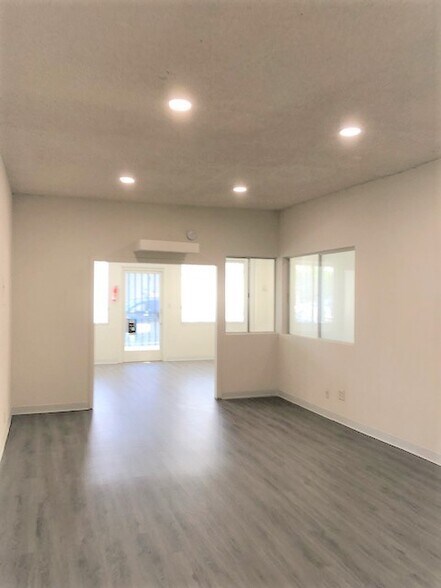 More Photos Of 6106-6112 Rita Ave, Huntington Park Storefront Retail Office For Lease