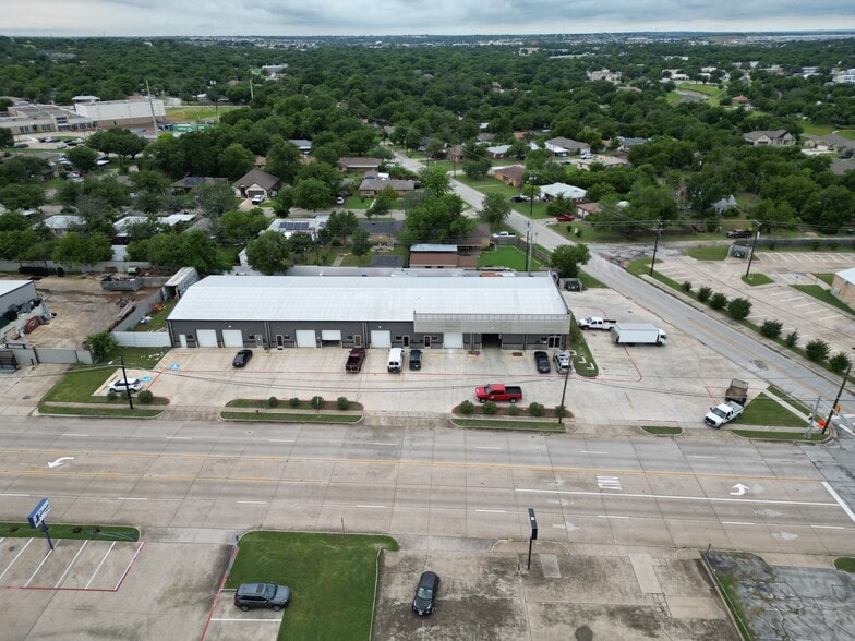 More Photos Of 600 S Cherry Ln, White Settlement Light Distribution For Lease