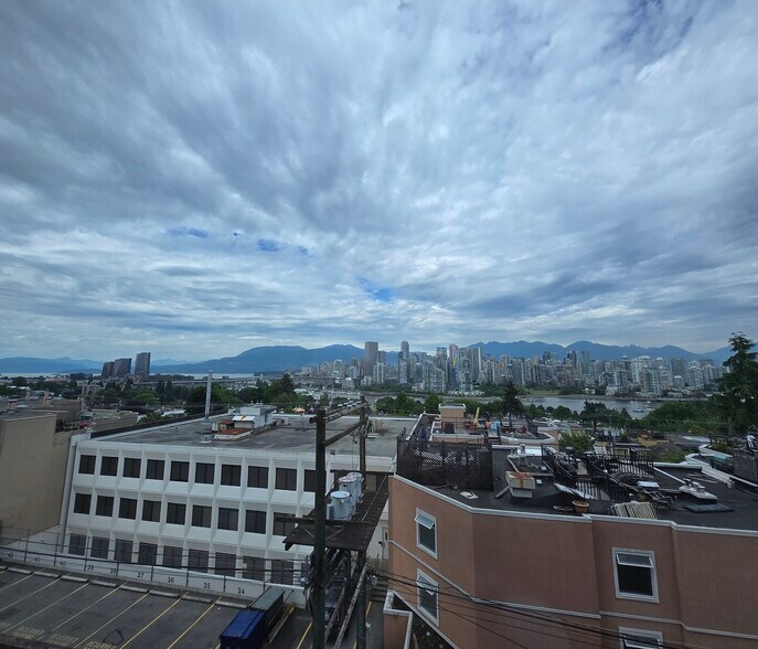 More Photos Of 1055 W Broadway, Vancouver Office For Sale