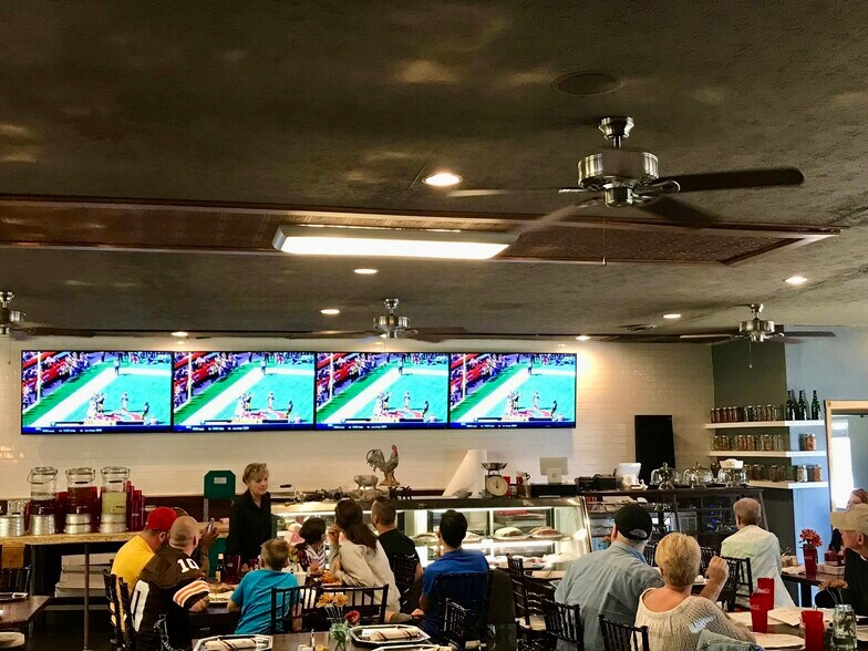 More Photos Of 1591 OH-45, Austinburg Restaurant For Sale