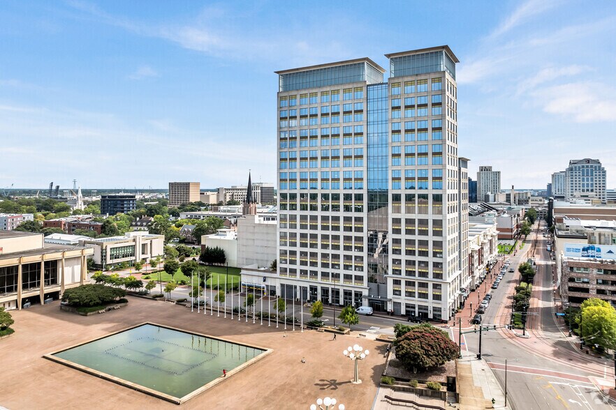 More Photos Of 440 Monticello Ave, Norfolk Office For Lease