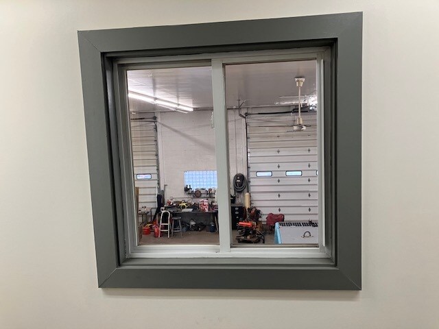 More Photos Of 1110 Island Ave, McKees Rocks Warehouse For Lease