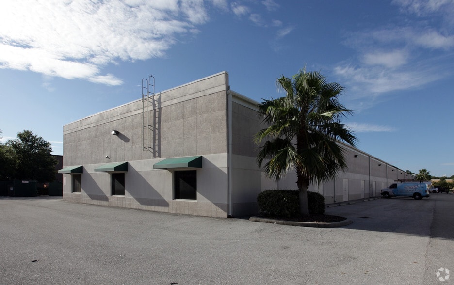 More Photos Of 1050 Innovation Ave, North Port Warehouse For Lease