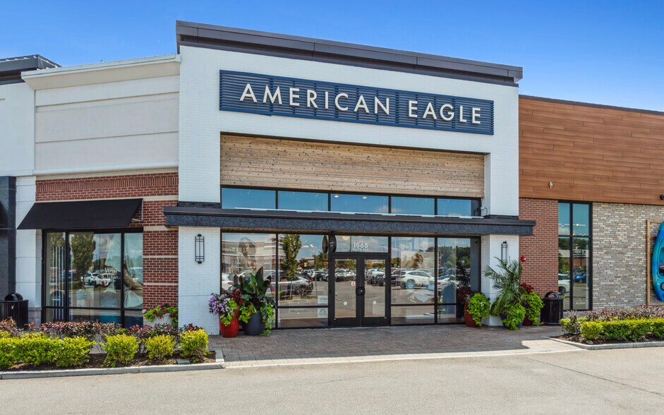 More Photos Of 1565-1641 Niagara Falls Blvd, Amherst Unknown For Lease