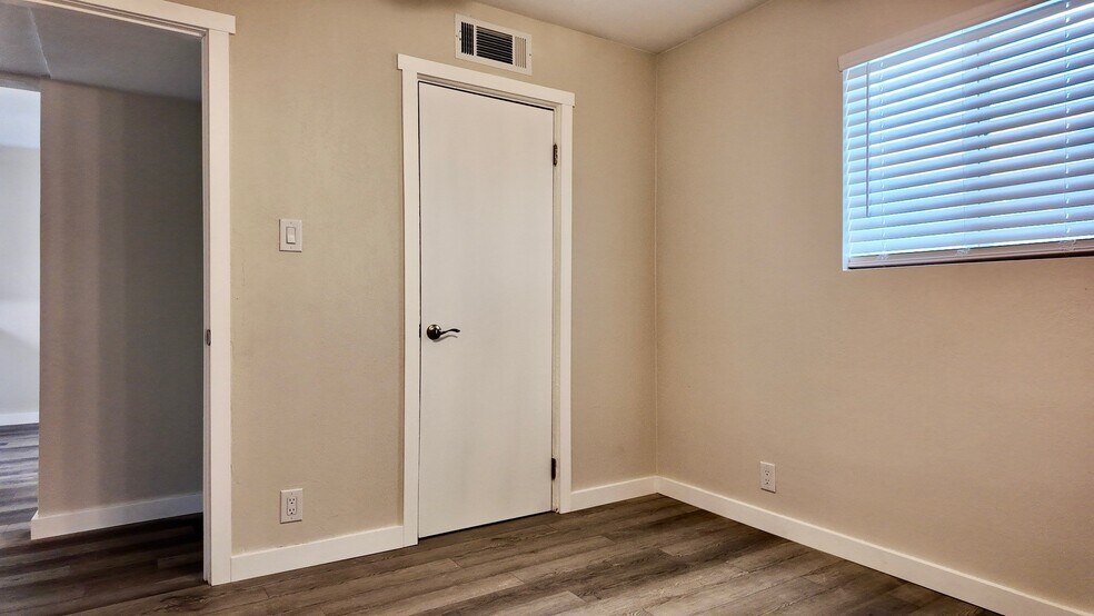 More Photos Of 1338 E Fillmore St, Phoenix Apartments For Sale