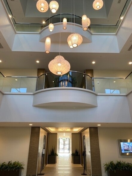 More Photos Of 4055 Faber Place Dr, North Charleston Office For Lease