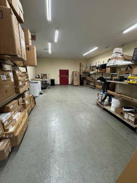 More Photos Of 2856-2854 W 63rd St, Chicago Storefront For Lease