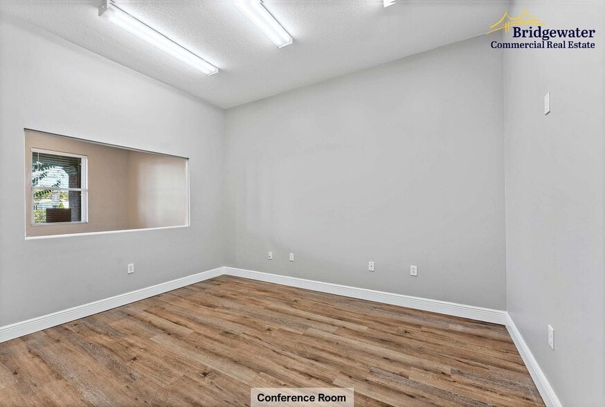 More Photos Of 18284 N US Highway 41, Lutz Office For Lease