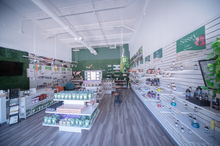 More Photos Of 2110 W Eldorado Pky, McKinney Storefront Retail Office For Lease