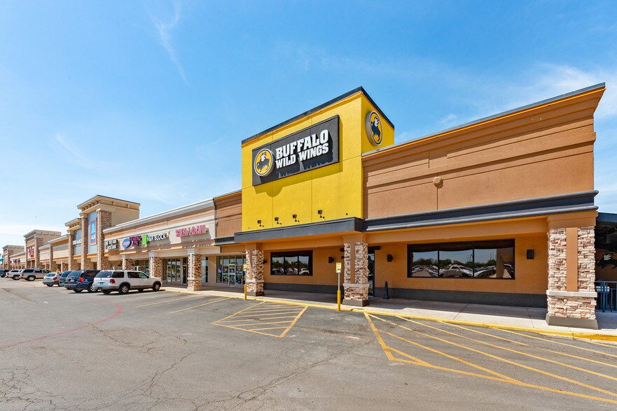 More Photos Of 509-531 W Commerce St, Brownwood Unknown For Lease