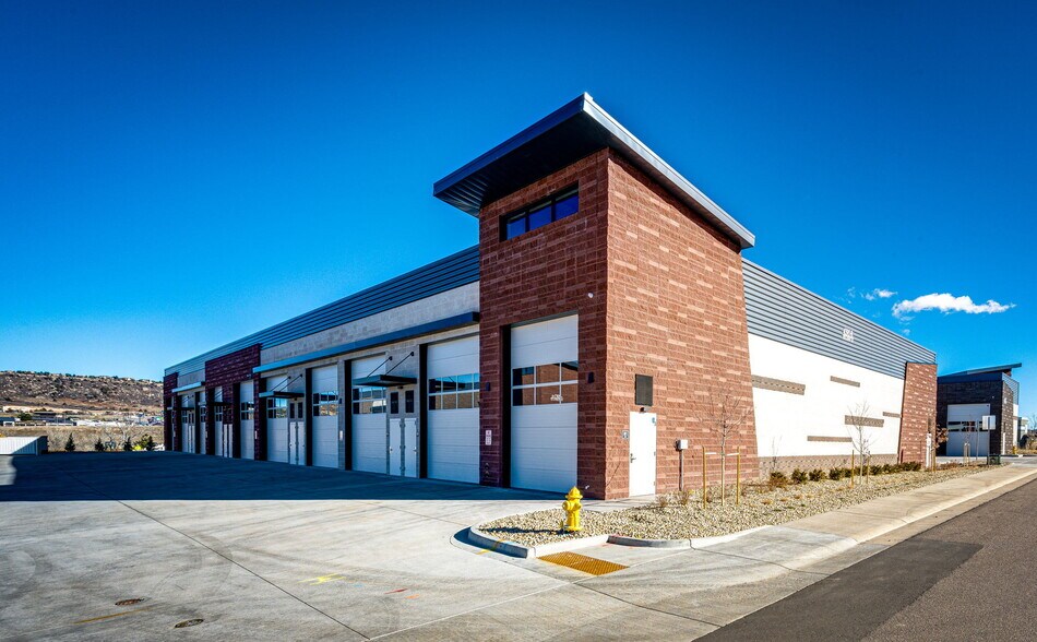 More Photos Of 4390 Regent St, Castle Rock Warehouse For Sale