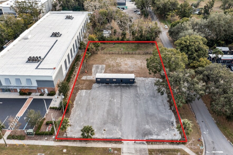 Primary Photo Of 1532 E Semoran Blvd, Apopka Land For Sale