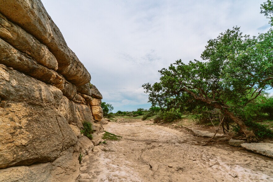 More Photos Of County Road 1865, Langtry Land For Sale