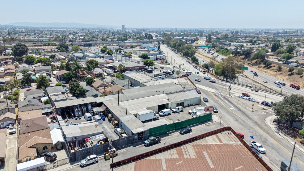 Primary Photo Of 4373 Telegraph Rd, Los Angeles Distribution For Lease