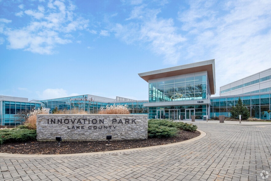 More Photos Of 1930 Innovation Way, Libertyville Manufacturing For Lease