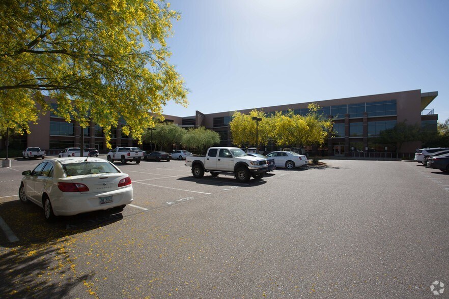 More Photos Of 16552 N 90th St, Scottsdale Unknown For Lease