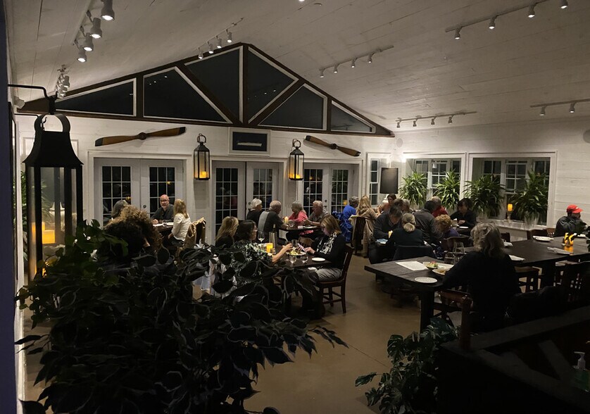 More Photos Of 3068 Muskoka Rd 169, Muskoka Lakes Restaurant For Sale