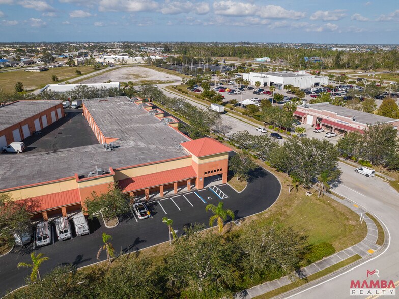 More Photos Of 413 NE Van Loon Ln, Cape Coral Light Distribution For Sale