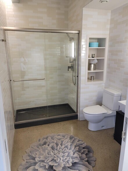 More Photos Of 700 E 8th St, Kansas City Apartments For Lease
