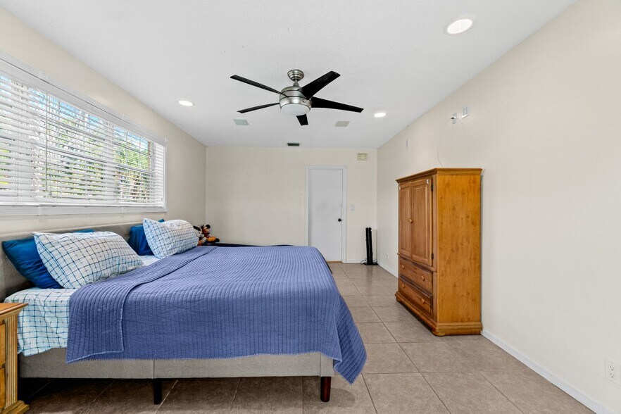 More Photos Of 5313 Colbright Rd, Greenacres Land For Sale